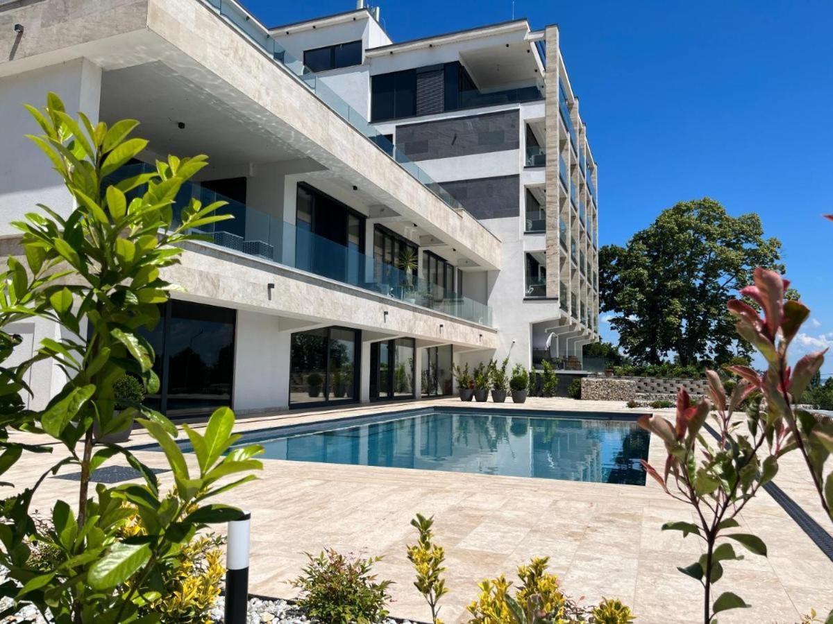 Panorama Deluxe Apartments - Pool & Free Parking Alsóörs Exterior foto